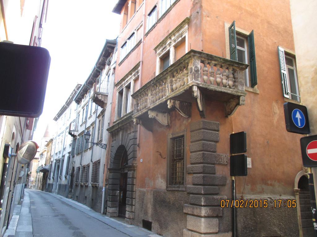 B&B Duomo Verona Exterior photo